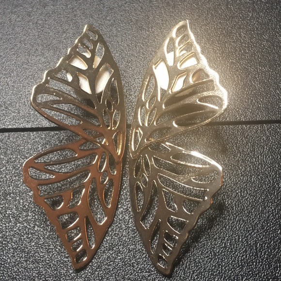 Gold Tone or Silver Tone Butterfly Wing Like Stud Earrings - Picture 2 of 4